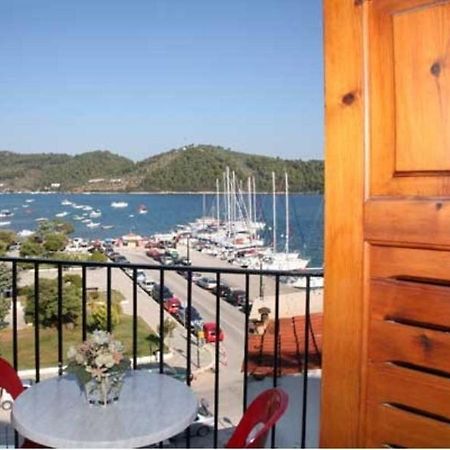 Hotel Christina İskados Dış mekan fotoğraf